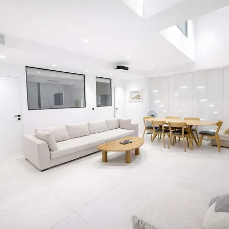 Duplex Elegant Au Coeur Du Marais Avec Cinema - 6p Appartamento